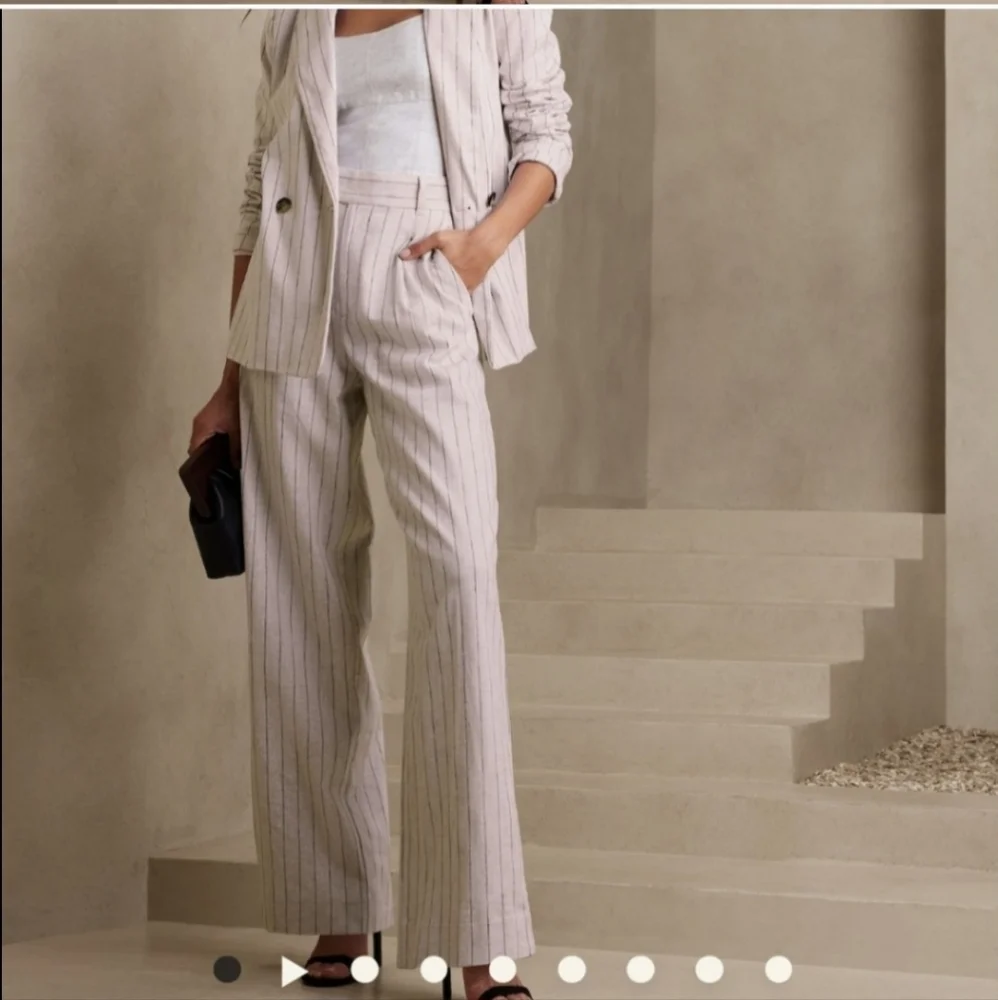 Banana Republic pinstripe linen pants, size 14